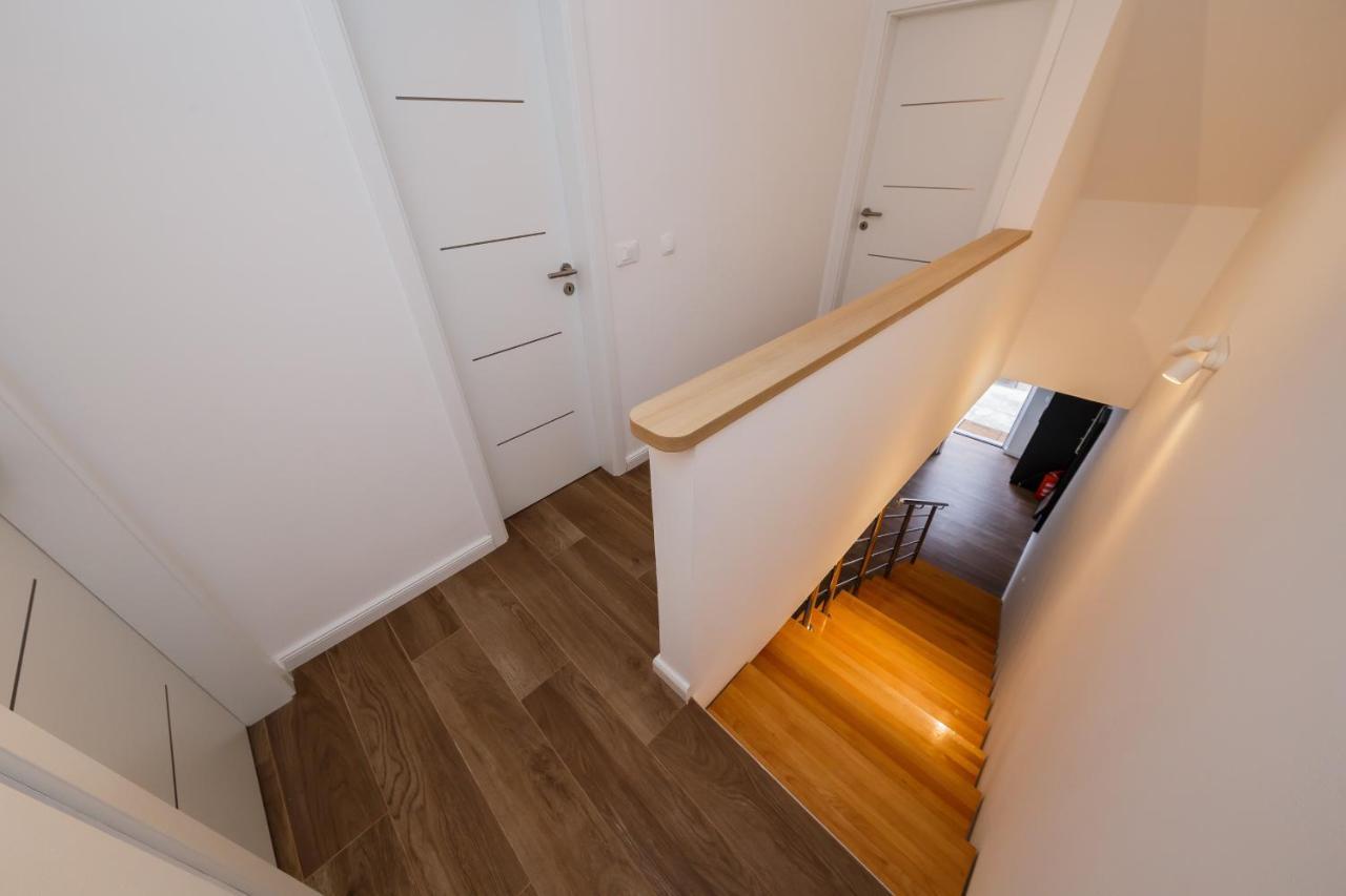 Apartment Maestral Сутиван Екстериор снимка